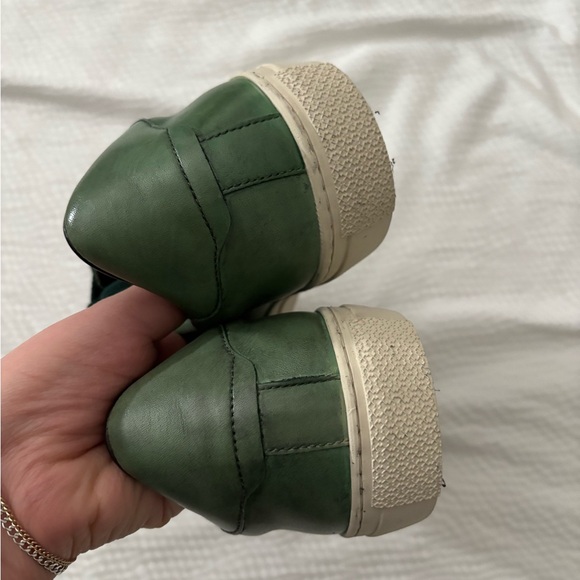 G.Brown Green Retro Leather Minimalist Sneaker - Picture 8 of 13